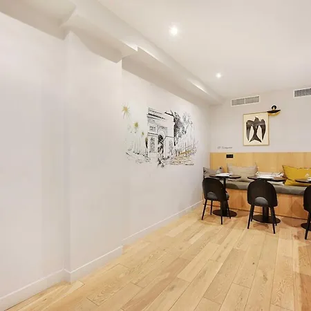 Διαμέρισμα Spacious Charming 7p 16th *